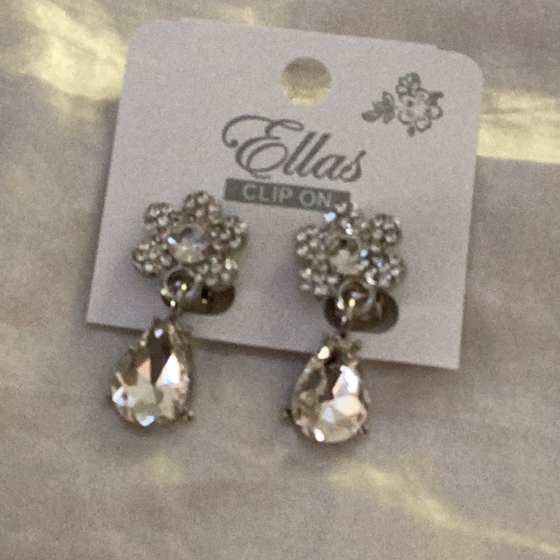 Just In! Just Too Amazing Clip On Style Earrings Closet Must Have Fun To Wear
